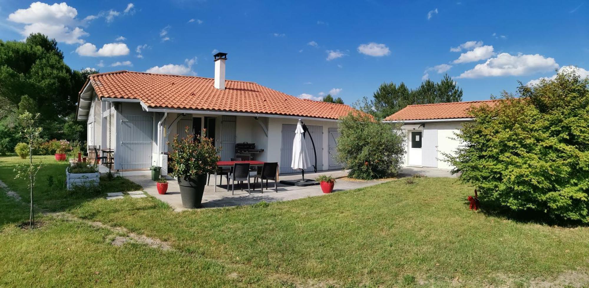 Lugos Les Rouges Gorges B&B 외부 사진